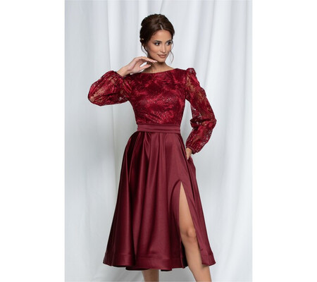 Rochie MBG bordo cu bust din dantela si fusta satinata