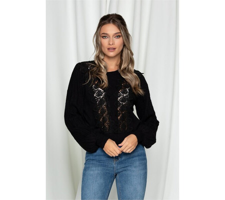 Bluza Karina neagra cu dantela pe bust