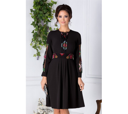 Rochie neagra cu tull brodat multicolor